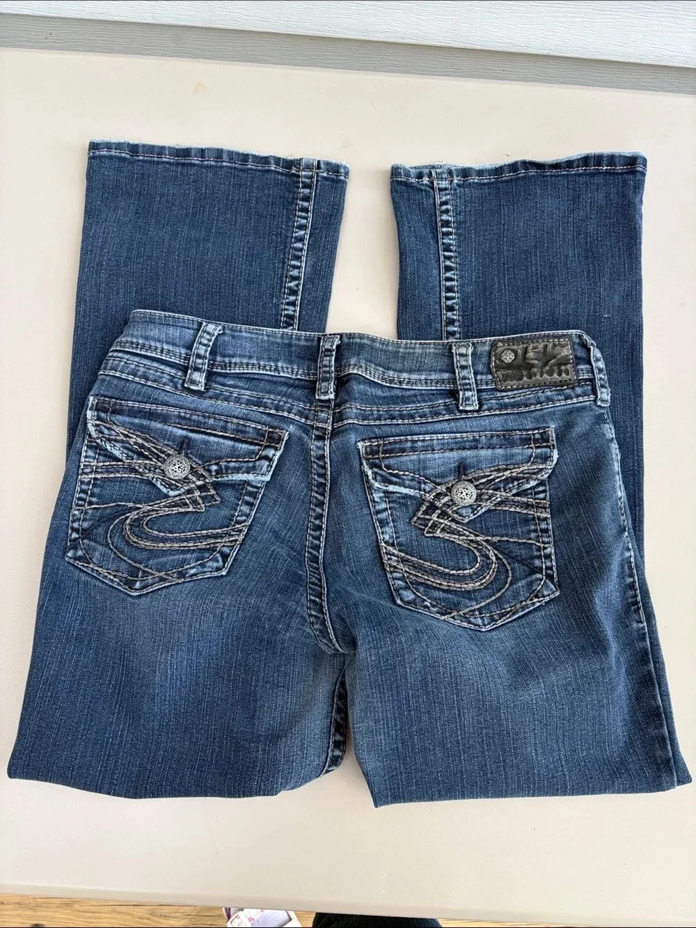 Silver Jeans suki surplus Dark Blue Embroidered Pocket Jeans 33/30